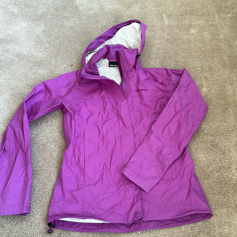 Marmot rain jacket- womens XS